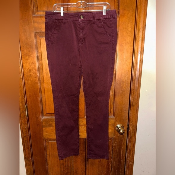 American Eagle Outfitter’s Women's Burgundy Skinny Jeans - Picture 2 of 8